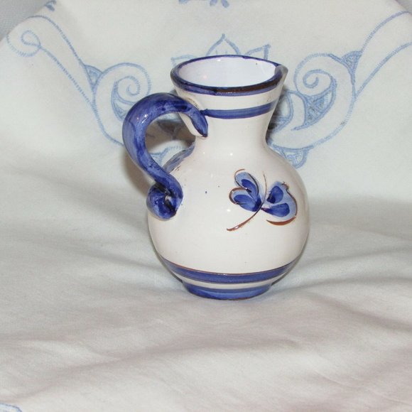 Blue & White Hand Painted Pottery Pitcher Small 4" Floral Decorative Folkart - Picture 4 of 8